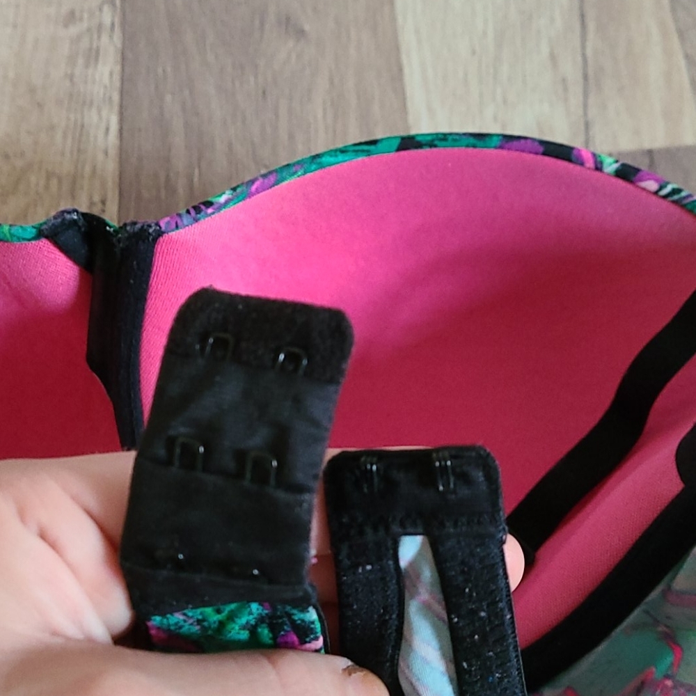 Bra - Picture 3 of 8